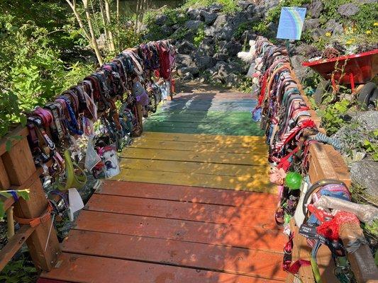 Rainbow bridge - what a sweet idea to remember past pets