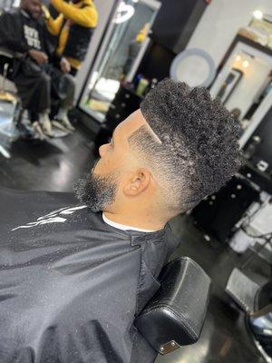 Medium Fade w/Curly Top