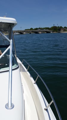 Stonebridge Marina has open moorings and some slips so you can boat into Onset harbor and spend the day