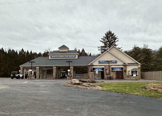 Exterior view of car wash