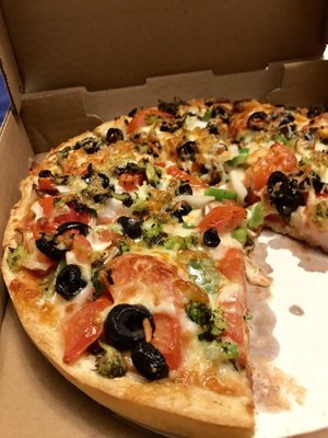 Small veggie pizza.