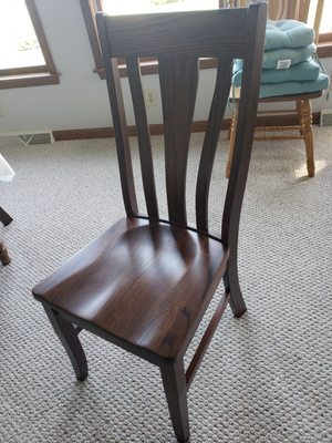 Batavia solid oak chair