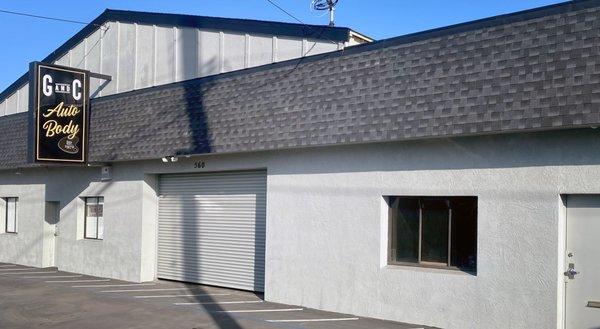 Find G&C Auto Body at 560 E Lewelling Blvd. in Alameda County.