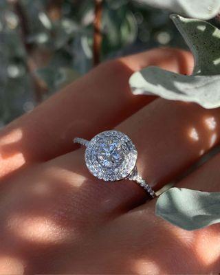 Custom engagement ring designed by San Antonio Jewelry.