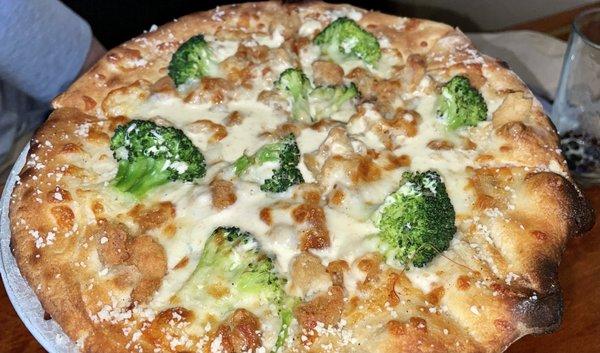 Chicken Broccoli Pizza