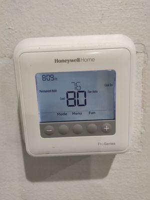 Thermostat showing 80 degrees when it's clearly set at 76