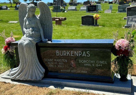 In Sunset Hills Cemetery in Bozeman, Goose Ridge Monuments extraordinary work that captures my parents love and legacy.