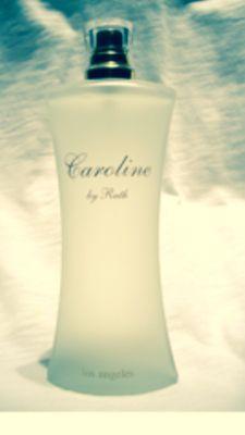 www.carolineparfum.com