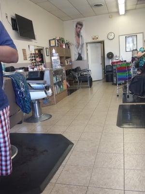 Lalo's Barber Shop & Beauty Salon