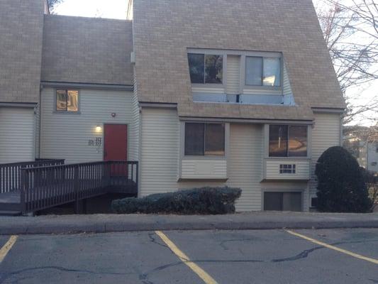 This condo was recently leased in the Meriden market. We were able to make all parties happy with a quick lease for the landl...