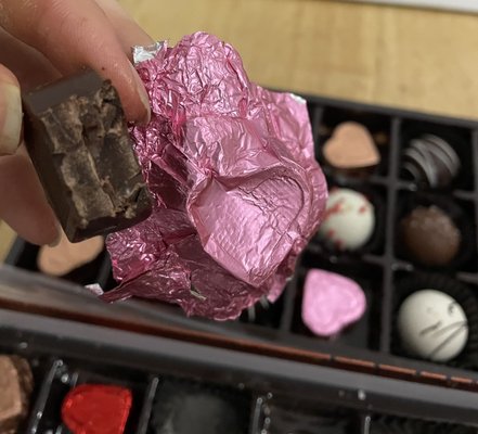 Rocky Mountain Chocolate Factory 36-piece Valentine's Day Hearts & Truffles