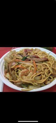 Pork shrimp fried noodle