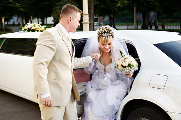 You've worked hard to get to this day.  Let Wichita Limo Services take care of your Wedding Limo Transportation!  316-854-1690!