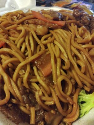 House Lo Mein