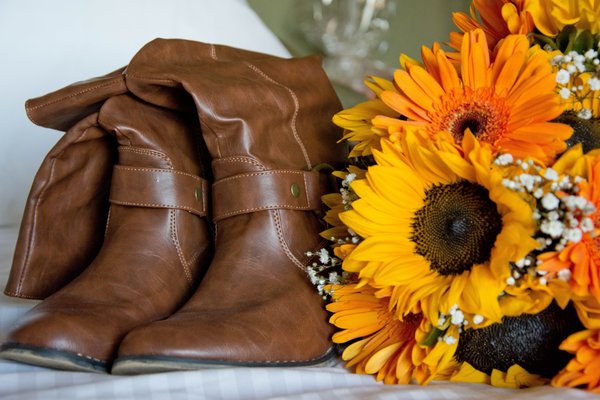 The sunflower and daisy bouquets went perfect with my rustic outdoor theme!