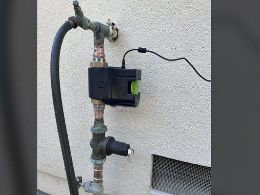 Plumbers - Moen Flo auto shut off valve installation