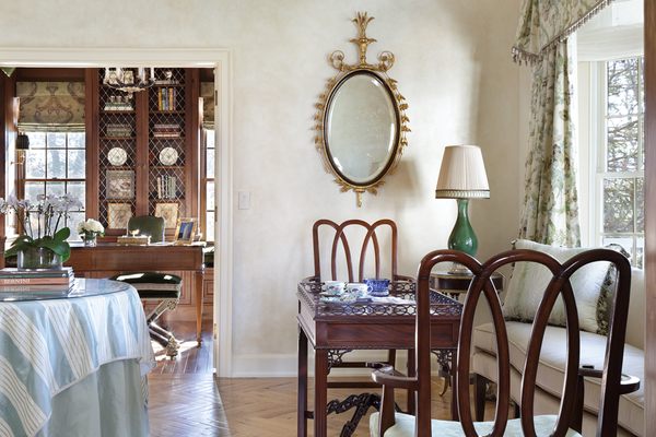 English country living room