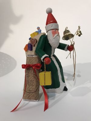 St Nick, Santa, Father Frost has many names but he likes Vicuna chocolates the best.