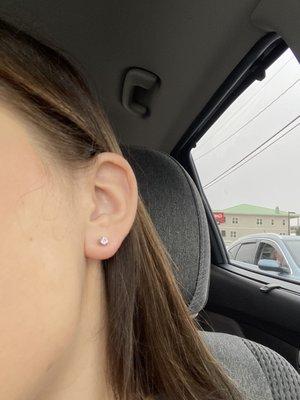 Ear lobe piercing