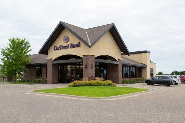 Exterior view of Woodbury, MN CorTrust Bank location