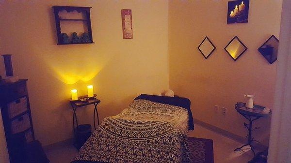 An update on the rooms. This is the therapist Rose's room. She is all about alternative healing and relaxation. Her room is cozy & inviting.