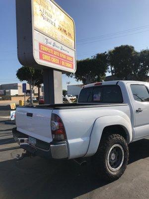 Oil change and tire rotation. Great staff and price