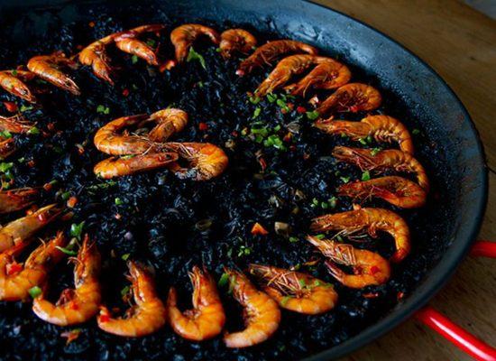 Squid ink smoke seafood paella