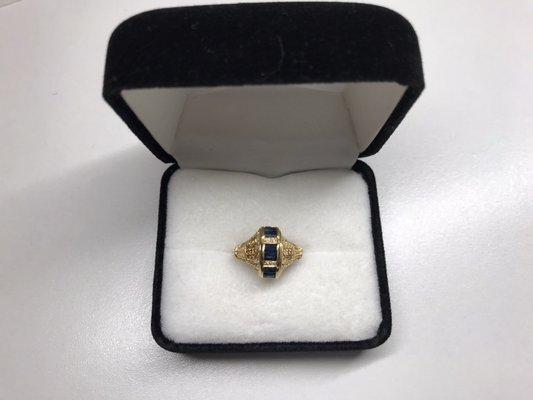 14k Vintage Sapphire Ring