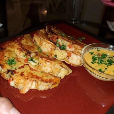 Shrimp and lobster with creamy spicy sauce