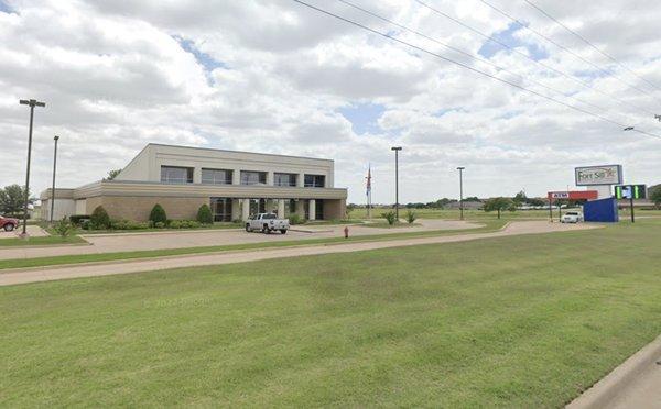 An image of the street view of Fort Sill FCU's 5202 SW Lee Blvd, Lawton, Oklahoma 73505 branch building.