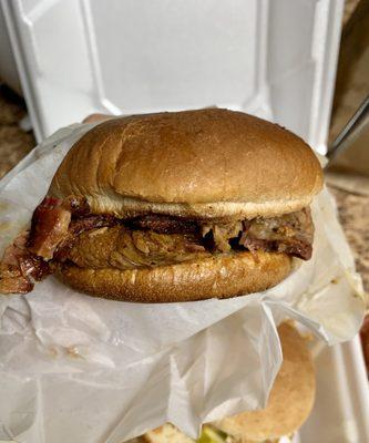 Sliced beef brisket burger