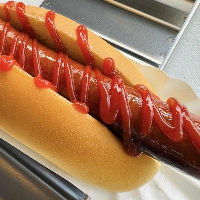 Hotdog with ketchup