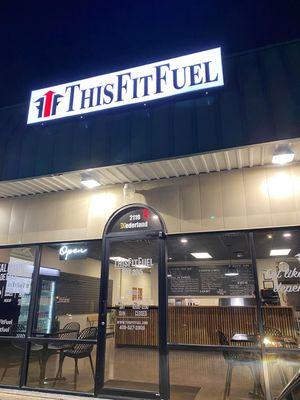 This Fit Fuel in Nederland TX provides you with healthy meals and a ton of options.