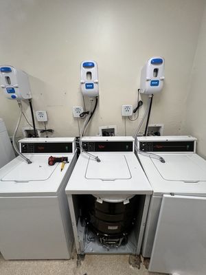 Commercial washer and dryer repair