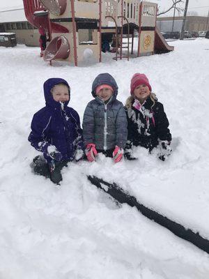 LILA Kinder Prep Preschool includes fresh air at recess and physical activity in the LILA Kinder Center gym as part of the IB PYP program.