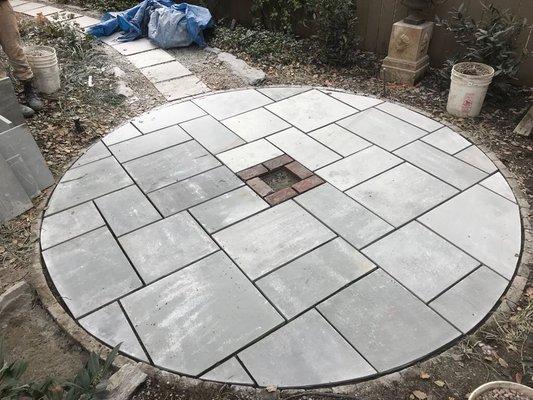 Circular flagstone patio before it has been pointed.