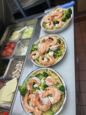 Shrimp Alfredo pasta