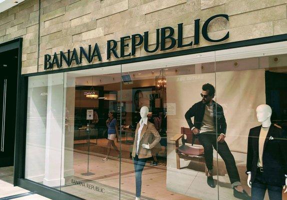 Banana Republic