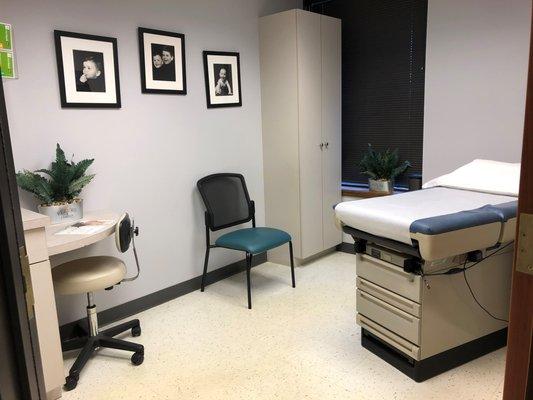 Arlington Heights office exam room