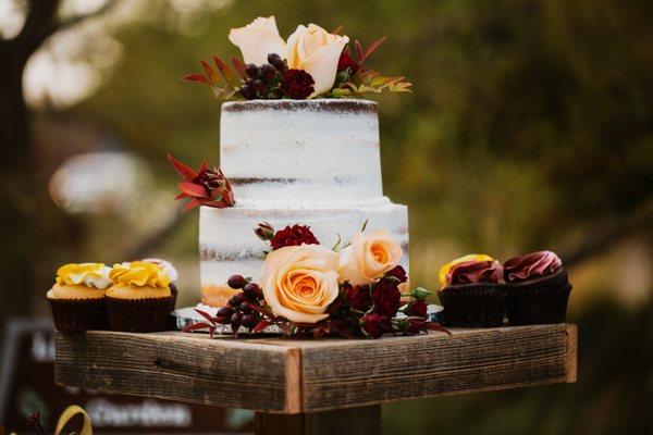 Wedding cake flower arrangements