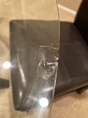 Damaged dining table glass top