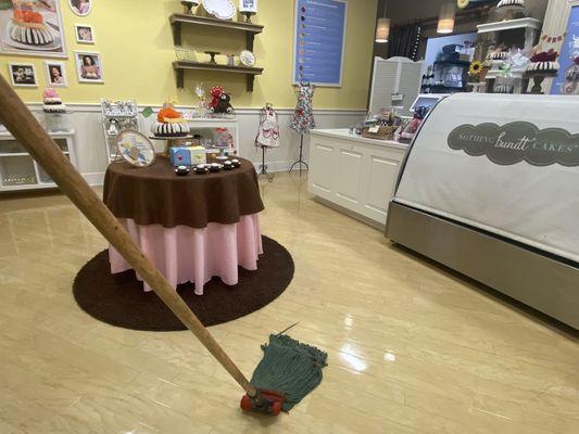 Cake/Bakery cleaning by Cleaners Secret.