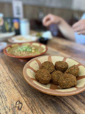 Regular Falafel