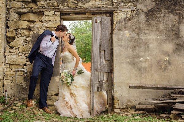 Texas Wedding Photographer that travels