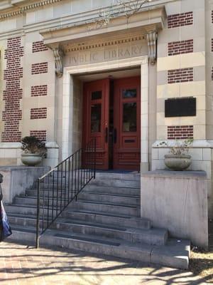 Children's Resource Center Library