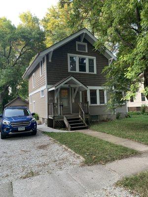 The house we rented and my vehicle.