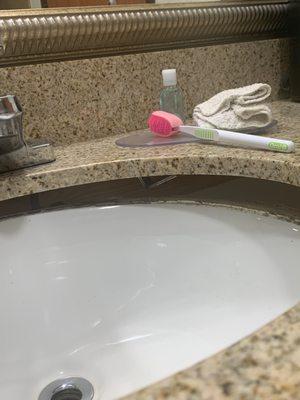 Broken sink