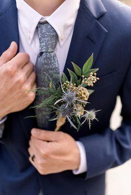 Fresh and Dried Corsages and Bouts for Weddings