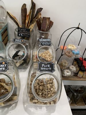 Doggy Treat Bar