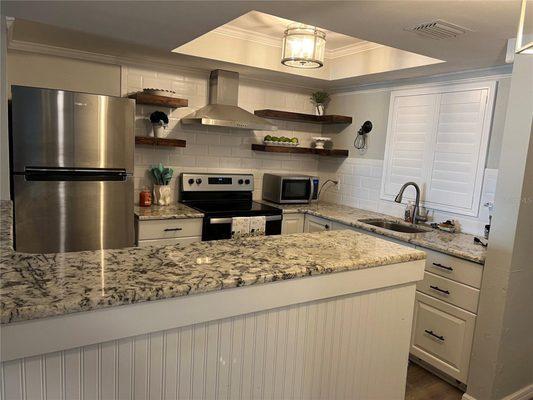 Gorgeous condo kitchen!